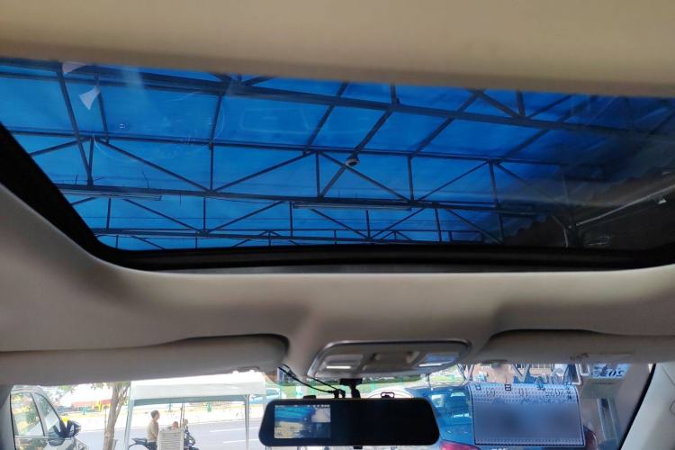 Used Geely Auto Emgrand X7 Sport 2018 1.8TD Automatic Two-Wheel Drive Smart Connect 4G Internet Edition
