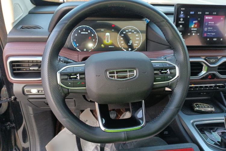 Used Geely Auto Haoyue 2022 1.8TD Automatic Prestige 7-Seater
