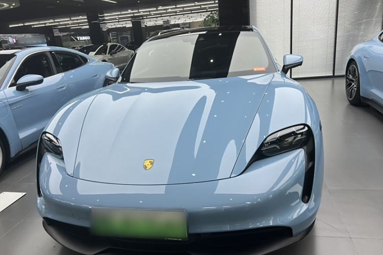 Used Porsche Taycan 2022-Year Updated Taycan

