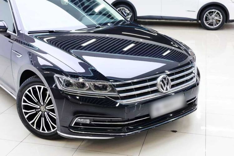 Used Volkswagen Phideon 2019 380TSI Two-Wheel Drive Business Edition China VI Standard
