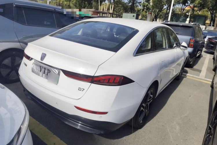 Used Roewe D7 2024 EV 510km Travel Edition
