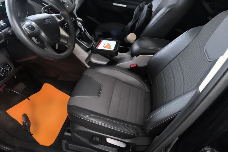 Used Ford Kuga 2013 1.6L GTDi Two-Wheel-Drive Trend Model
