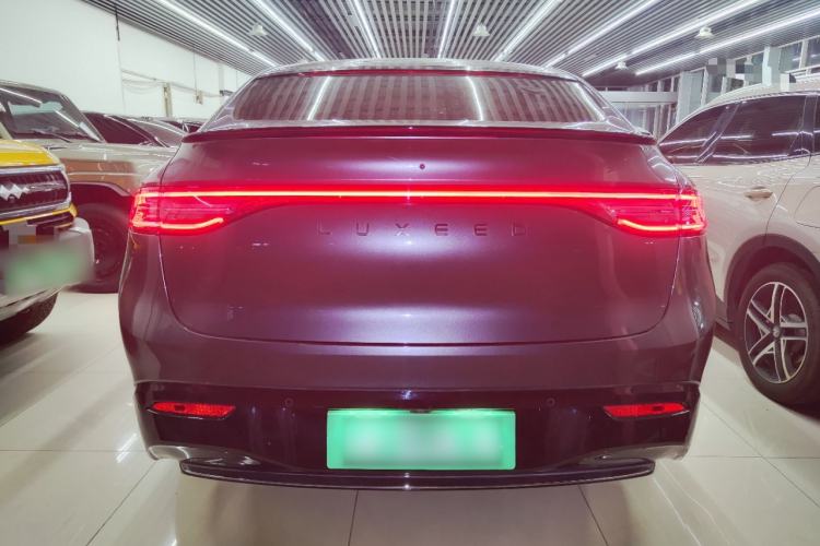 Used Hima Luxeed R7 2024 All-Electric 736 km Ultra