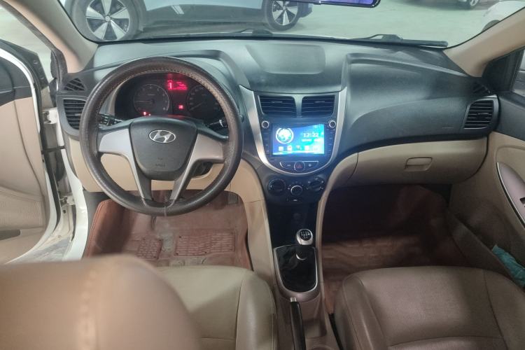 Used Hyundai Verna 2014 1.4L Manual Smart GLS Trim