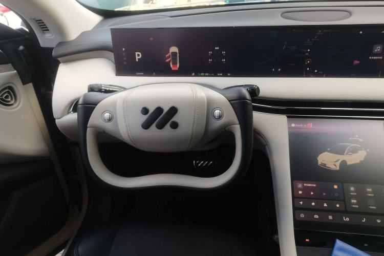 Used  LS7 2023 90 kWh Elite Rear-Drive Version