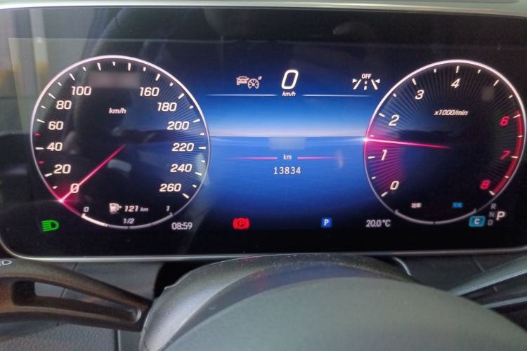 Used Mercedes-Benz GLC 2024 Facelifted GLC 260 L 4MATIC Luxury Version 5 Seats
