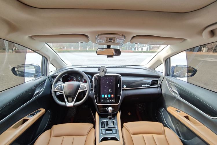 Used BYD Song MAX 2018 1.5T Automatic Smart Connect Elite Model with 6 Seats