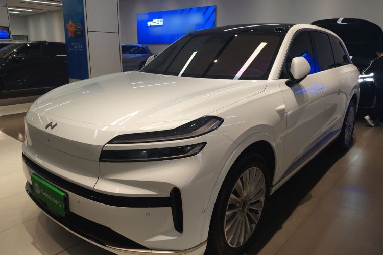 Used ONVO Luxeed L90 2025 Model—Ultra Six-Seater Version