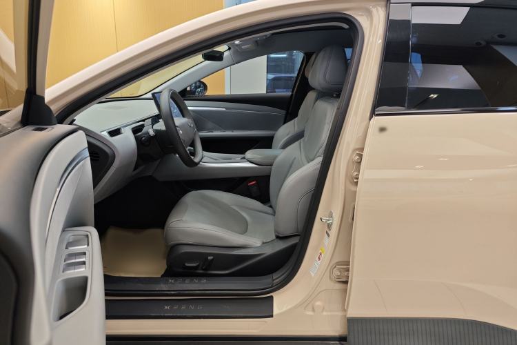 Used XPeng MONA M03 2024 620 with Ultra-Long Range
