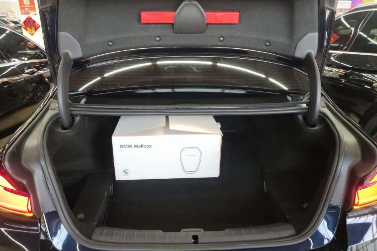 Used BMW 5 Series New Energy 2022 Second Facelift 535Le M Sport Package
