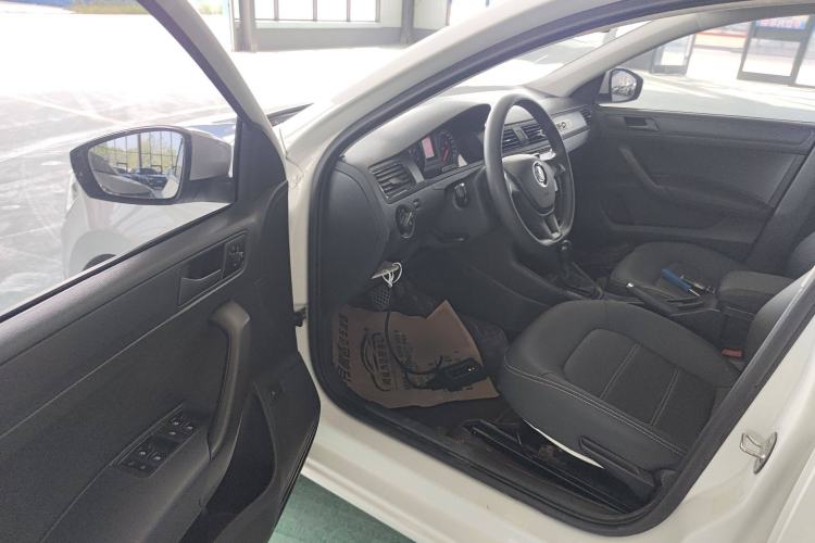 Used Volkswagen Santana 2019 1.5L Automatic Fashion Edition China VI
