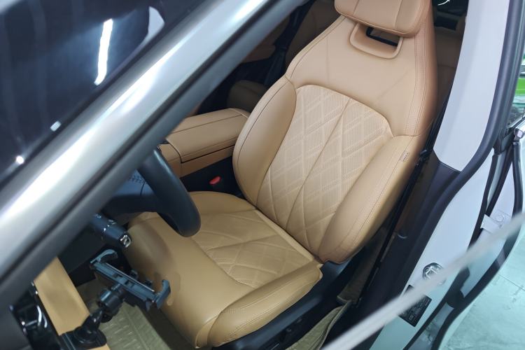 Used Leapmotor C11 2024 All-Electric 580 Luxury Edition
