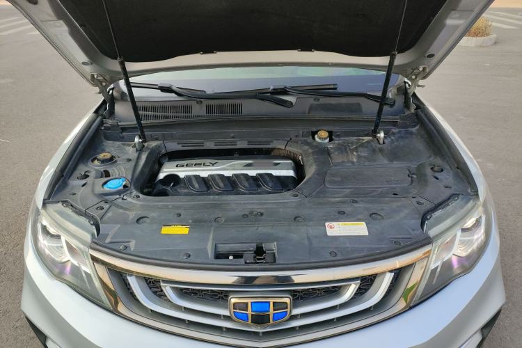 Used Geely Auto Emgrand X7 Sport 2018 1.8TD Automatic Two-Wheel Drive Smart 4G Connected Version