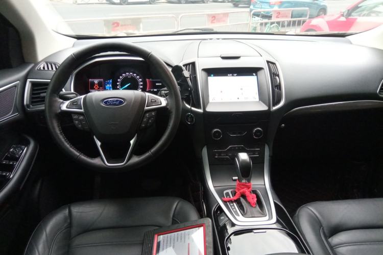 Used Ford Edge 2016 EcoBoost 245 Four-Wheel Drive Titanium Edition 7-Seater
