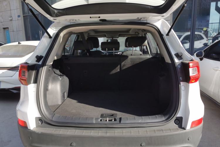 Used Changan CS75 2017 Shangkui Edition 1.5T Automatic Fengxiang Model
