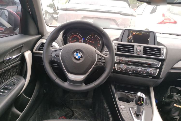 Used BMW 1 Series 2015 120i Leading Model
