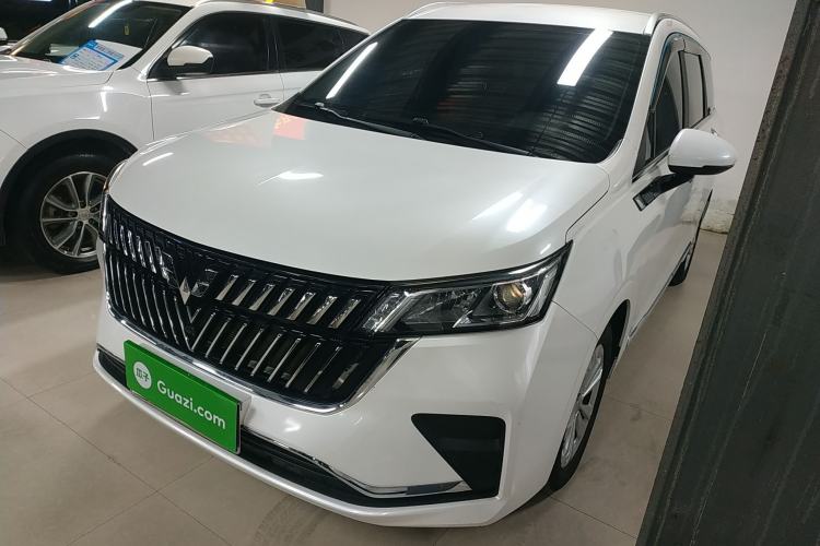 Used Wuling Jiachen 2022 1.5T Manual Light Enjoyment Dynamic Version
