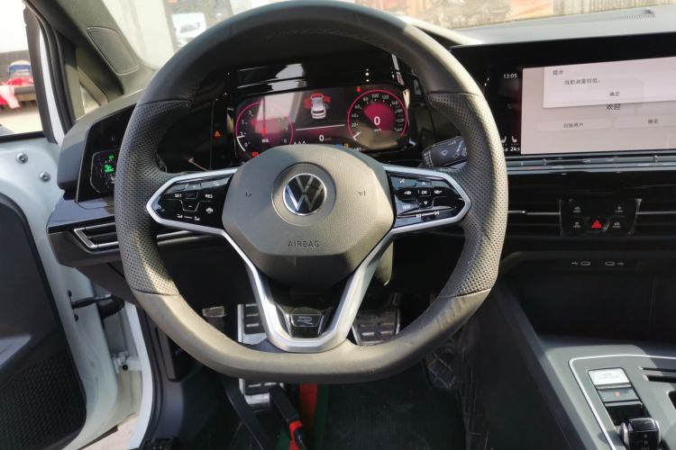 Used Volkswagen Golf 2023 Facelift 280TSI DSG R-Line Lite