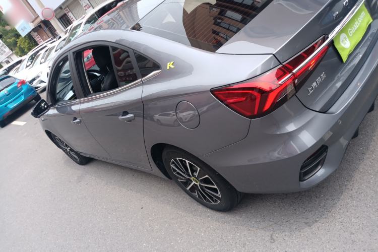 Used Roewe i5 2021 Revised Version 1.5L CVT Diamond Edition
