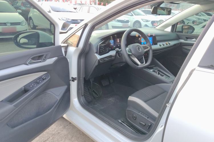 Used Volkswagen Golf 2023 280TSI DSG Pro
