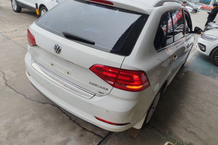 Used Volkswagen Santana 2017 Haval H9 1.6L Automatic Comfort Edition
