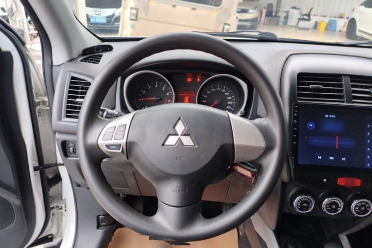 Used Mitsubishi ASX 2013 2.0L CVT Two-Wheel Drive Elite Edition