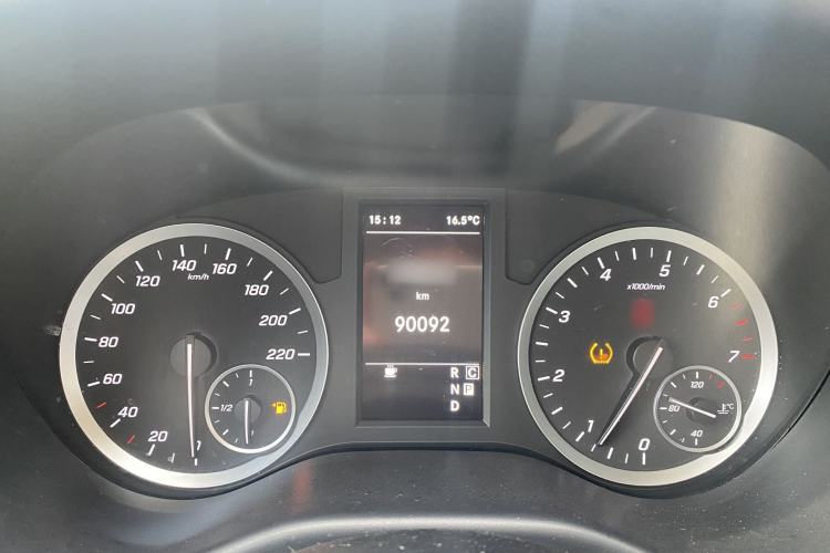 Used Mercedes-Benz Vito 2020 2.0T Business Version 7 Seats