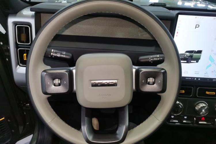 Used  V23 2025 501 Four-Wheel Drive Intelligent Driving Version
