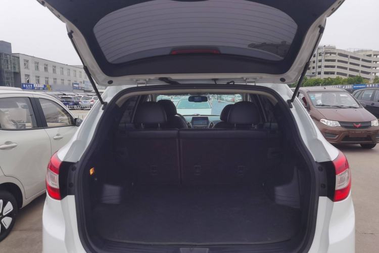 Used Hyundai ix35 2015 2.0L Automatic 2WD Smart Version China V Standard
