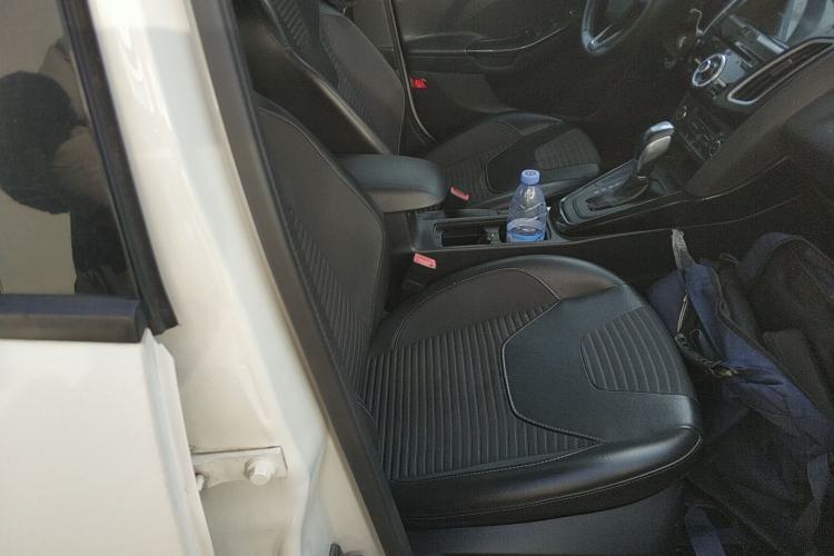 Used Ford Focus 2015 Sedan 1.6L Automatic Trend Model
