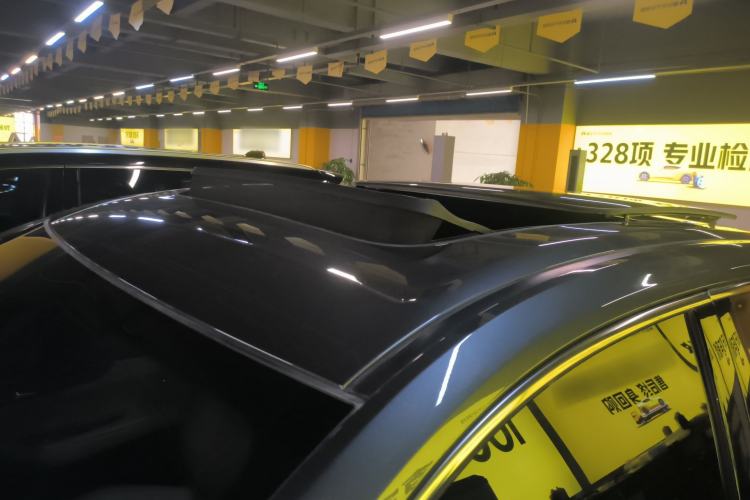 Used Changan UNI-K 2024 2.0T Two-Wheel Drive YueShang Trim
