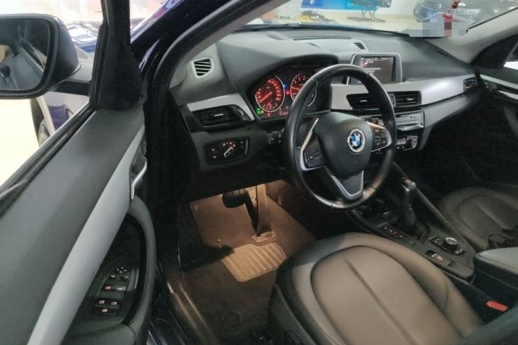 Used BMW X1 2016 sDrive18Li Premium Edition
