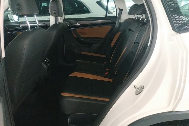 Used Volkswagen Tayron 2019 330TSI Two-Wheel-Drive Luxury Version China V Emission Standard