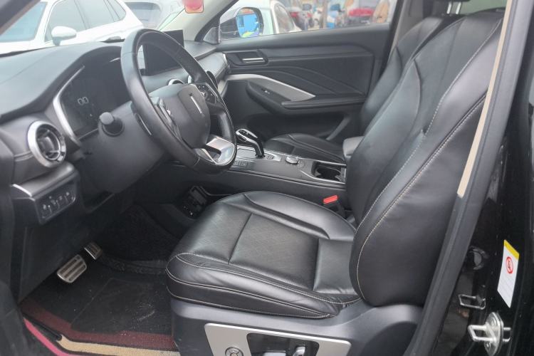 Used Wey VV6 2018 2.0T Two-Wheel-Drive Ultra-Luxury Version China V Standard
