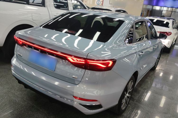 Used Geely Auto Emgrand 2023 4th Generation Champion Edition 1.5L CVT Prestige Model
