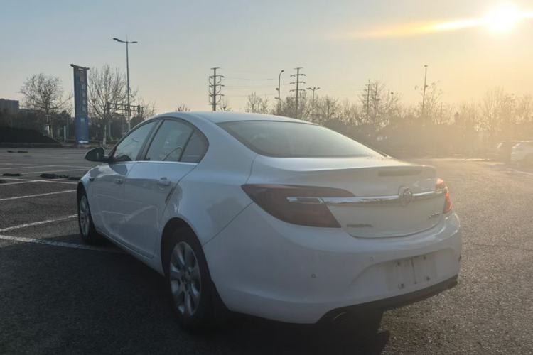Used Buick Regal 2015 2.0L Leading Fashion Edition
