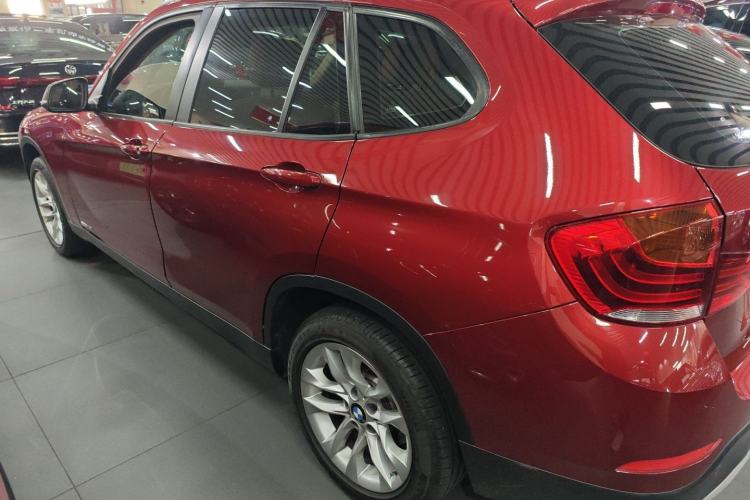 Used BMW X1 2014 sDrive18i Leading Model
