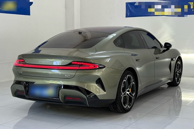 Used  SU7 2024 Rear-Drive Long-Range Intelligent Driving Version
