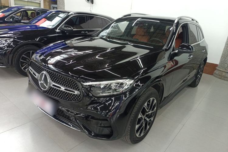 Used Mercedes-Benz GLC 2023 Facelift GLC 260 L 4MATIC Luxury Version 5 Seats