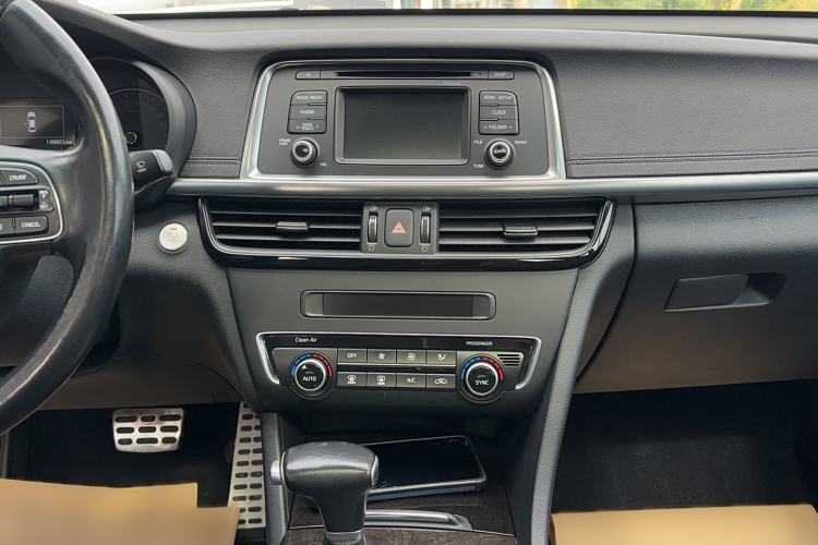 Used Kia K5 2016 2.0L Automatic LUX
