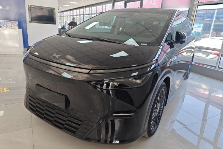 Used XPeng X9 2025 740 Ultra-Long Range Max