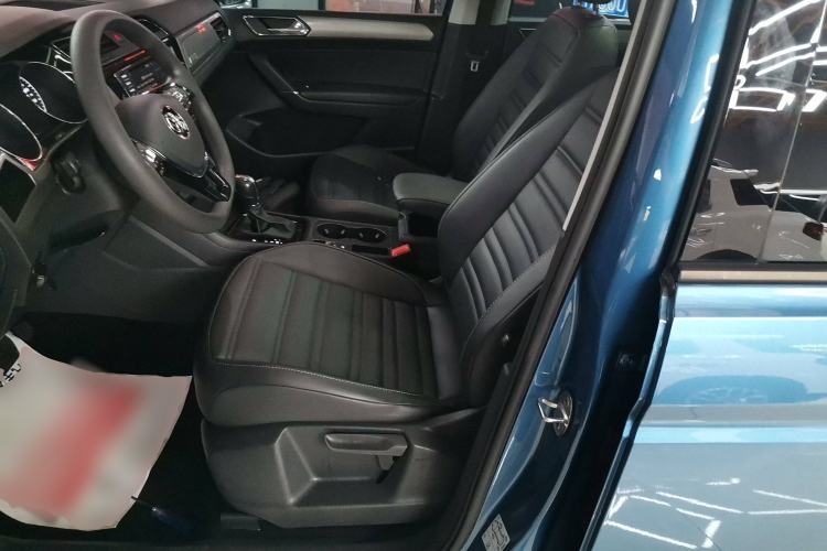 Used Volkswagen Touran 2018 Volkswagen Touran L 280TSI DSG Comfort Edition 7 Seats China V Emission Standard
