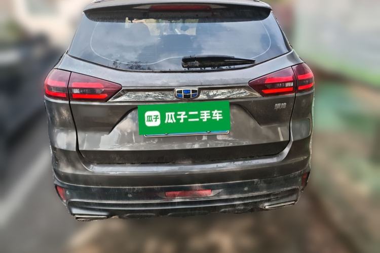 Used Geely Auto Emgrand X7 Sport 2018 1.8TD Automatic Two-Wheel Drive ZhiZun Model with 4G Connectivity
