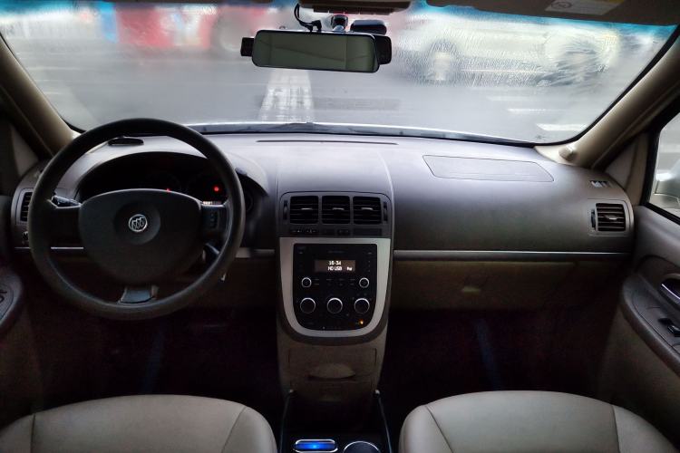 Used Buick GL8 2014 2.4L Classic Edition