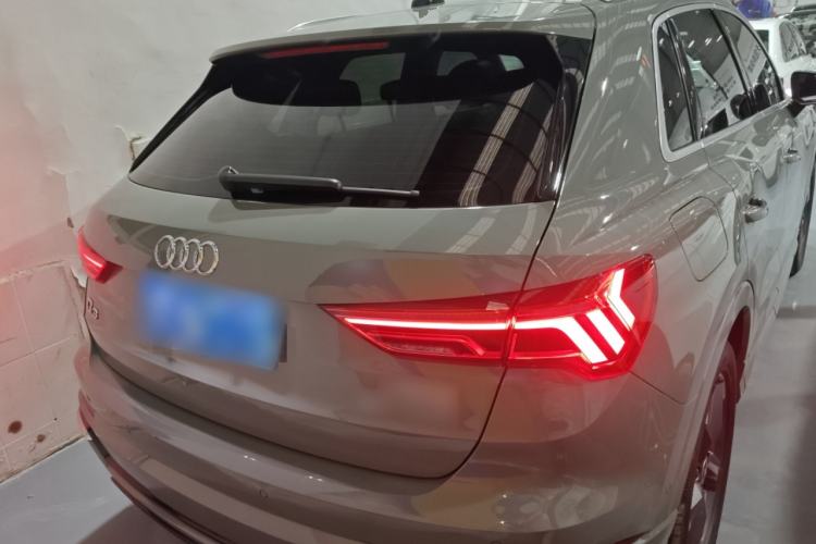 Used Audi Q3 2024 35 TFSI Fashion Dynamic Edition
