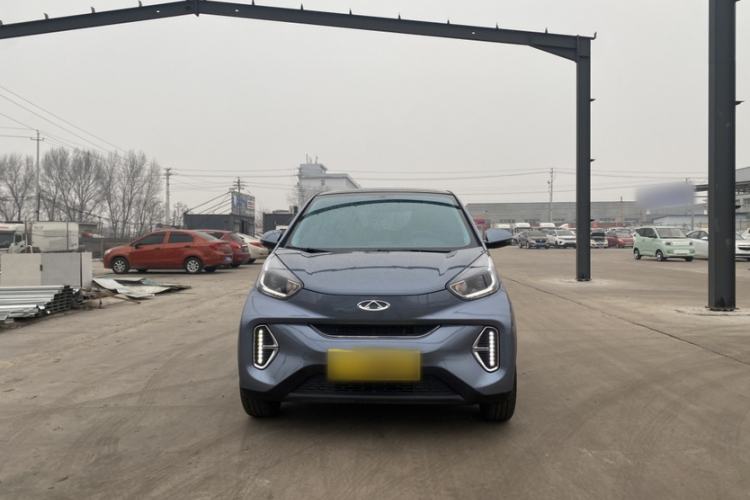 Used Chery Little Ant 2023 Updated Version 251 km Love Edition Lithium Iron Phosphate
