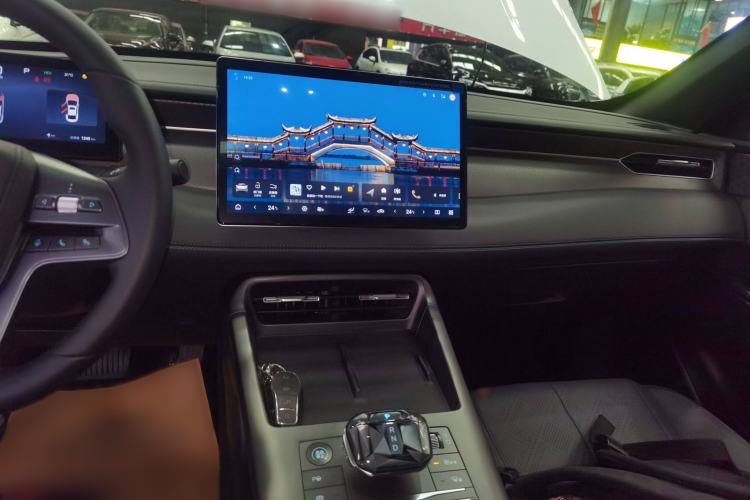 Used BYD Qin PLUS 2025 DM-i Smart Drive 55KM Beyond Model
