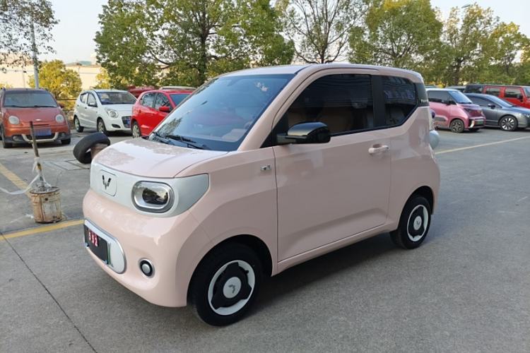 Used Wuling Hongguang MINIEV 2024 3rd Generation 215km Youth Edition
