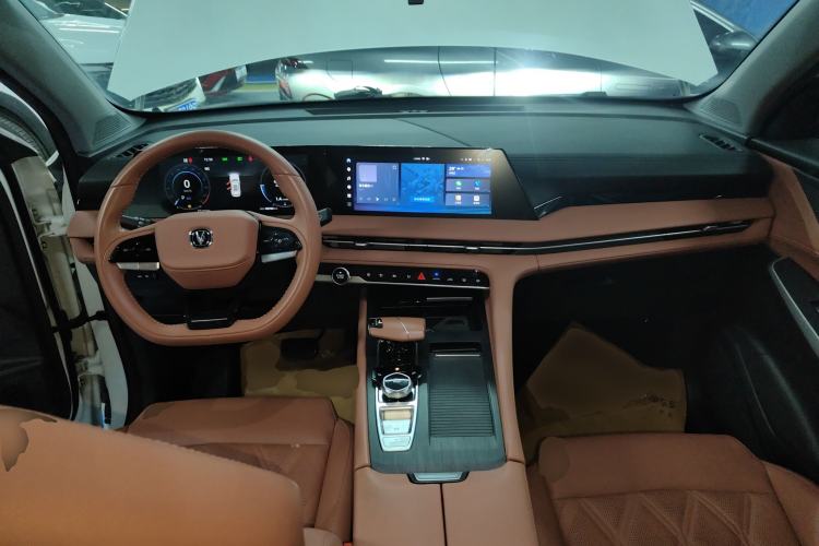 Used Changan CS75 PLUS 2023 3rd Generation 1.5T Automatic Prestige Model
