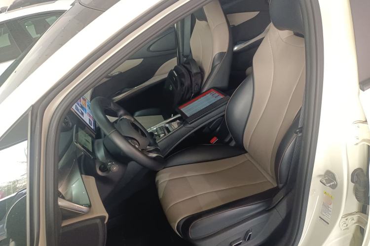 Used BYD Dolphin 2023 420 km Fashion Edition
